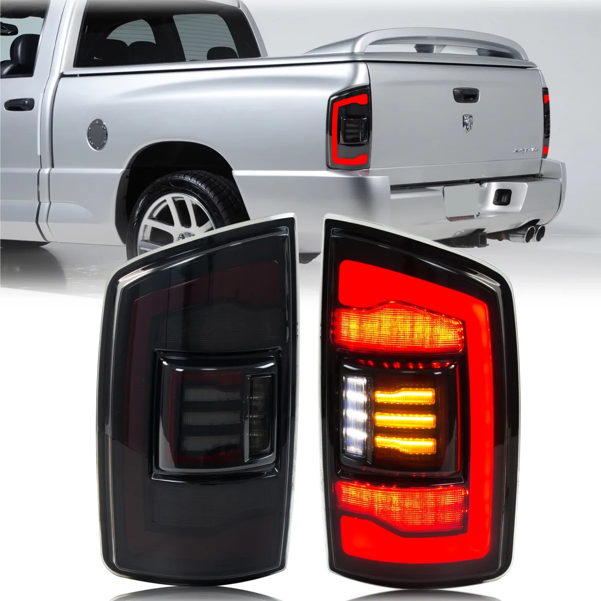 Feux arrière LED noirs à clignotant séquentiel
